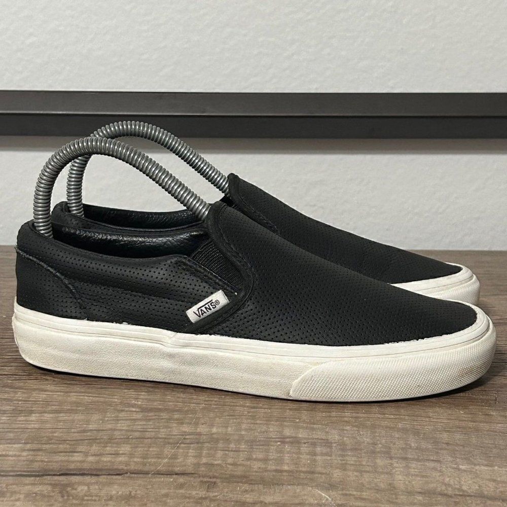 Vans Asher Perforated Leather Women’s Shoes size 6.5 Black - Picture 3 of 8